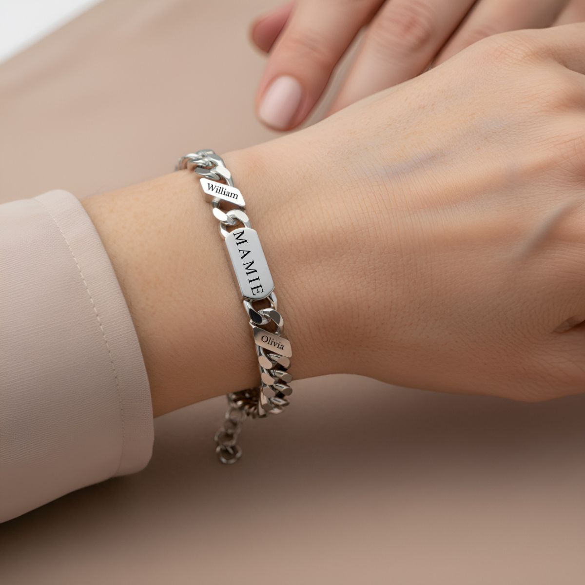 Chérilien™ | Bracelet Gravé pour Grand-Mère