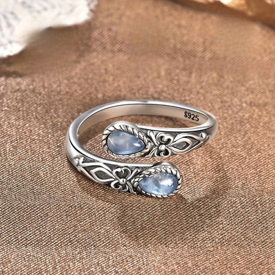 Marie-Lys™ | Bague Réglable en Argent en Pierre de Lune