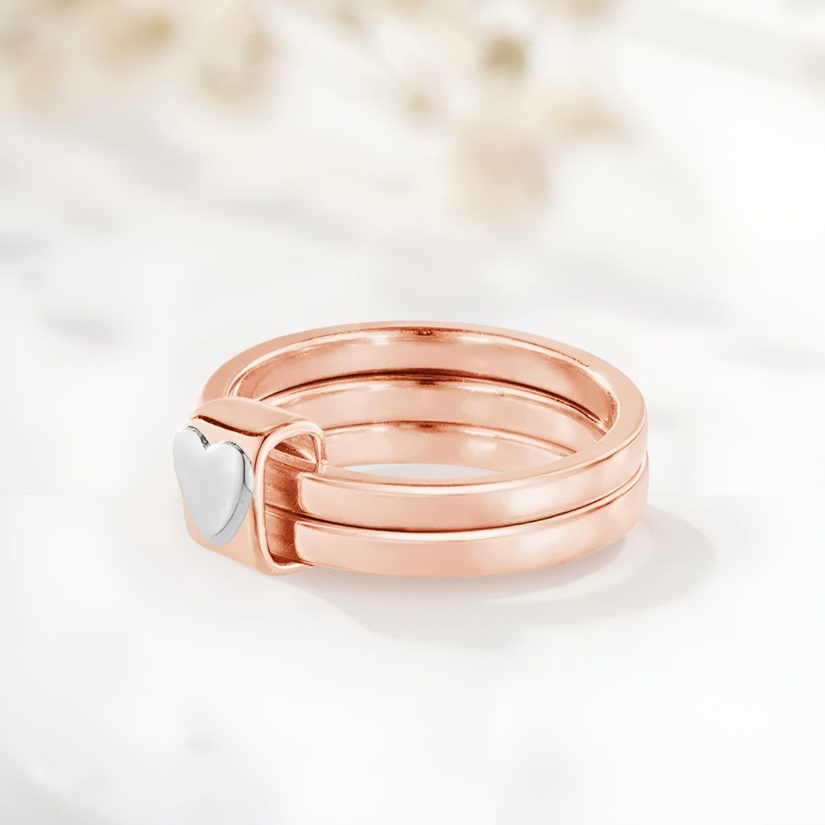 Amoria™ | Bague Personnalisée avec Noms Gravés