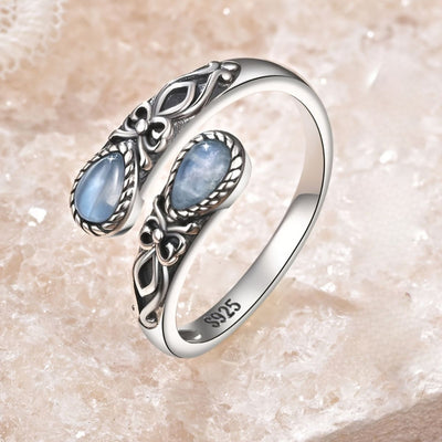 Marie-Lys™ | Bague Réglable en Argent en Pierre de Lune