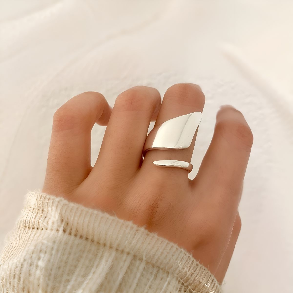 Chloé™ | Bague Minimaliste Épaisse